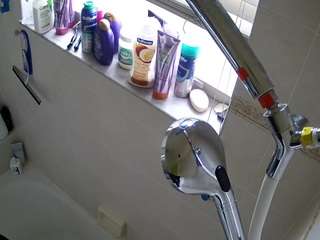 voyeurcam-charleys-bathroom