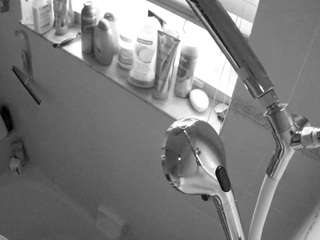 voyeurcam-charleys-bathroom