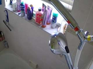 voyeurcam-charleys-bathroom