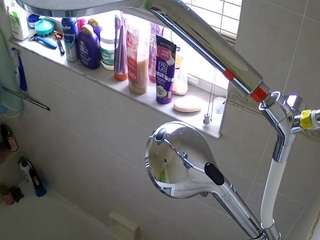 voyeurcam-charleys-bathroom