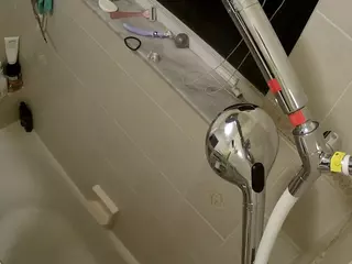 voyeurcam charleys bathroom's Live Sex Cam Show