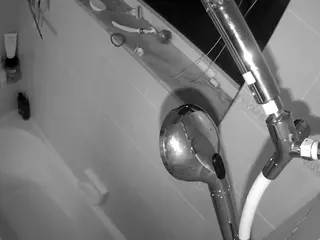 voyeurcam charleys bathroom's Live Sex Cam Show