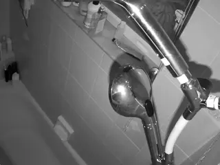 voyeurcam charleys bathroom's Live Sex Cam Show