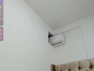 chelseylewis live cam profile