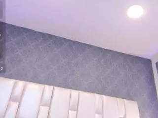 Chelseylewis's Live Sex Cam Show