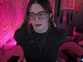 lila-ellis Live Webcam on CamSoda