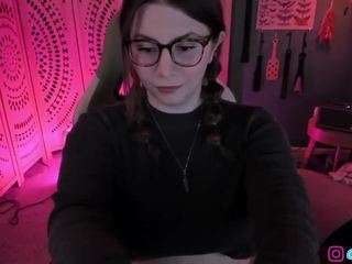 lila-ellis webcam
