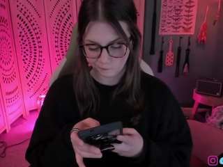lila-ellis from CamSoda is Freechat