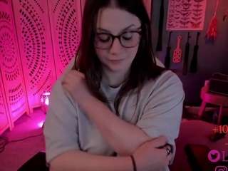  lila-ellis chat room