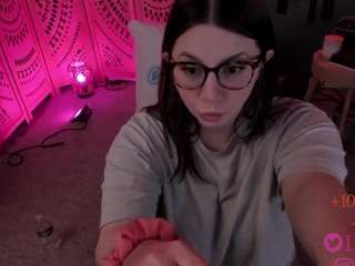 lila-ellis webcam