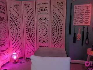 lila-ellis private show