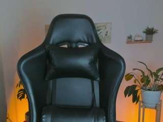 le modèle janeth19db est en webcam porno dans un show sur le site camsoda, il possède les tags suivants: armpits,spank,pussy,role play,sex toys,shaved pussy,skinny,slim,small,solo,squirter,no drinking,student,tattoos,tease,teen (18+),thin,toys,trimmed,young adult