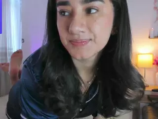 Annadu011's Live Sex Cam Show