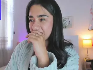 Annadu011's Live Sex Cam Show
