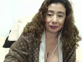 JuliiaLove's Live Sex Cam Show