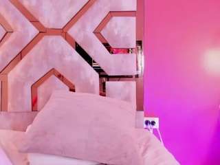 lucianatorres Live Webcam on CamSoda