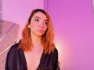 Mia Eatson live webcam show