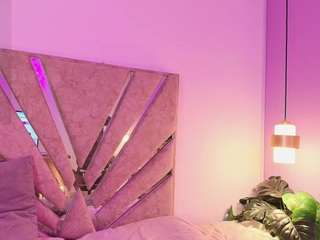 Mia Eatson live webcam show