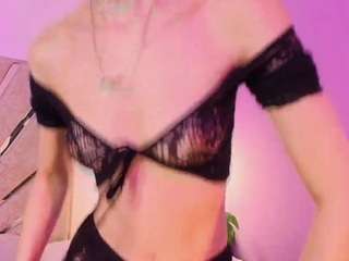 Mia Eatson live webcam show