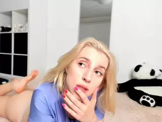 KenzieDawton's Live Sex Cam Show