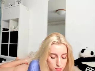 KenzieDawton's Live Sex Cam Show