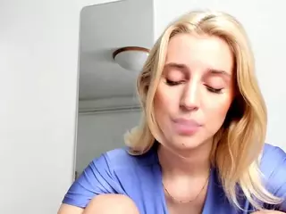 KenzieDawton's Live Sex Cam Show