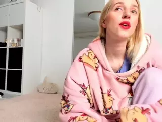 KenzieDawton's Live Sex Cam Show