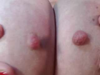 incredibletit live webcam show