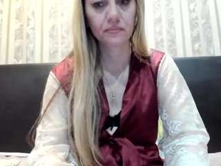 ultrachick Live Webcam on CamSoda