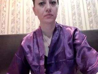 ultrachick Live Webcam on CamSoda