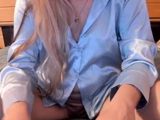 Ultra Chick