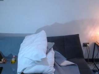 Live webcam model fentydiamond on Soda Cams