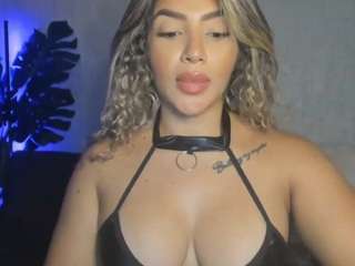 Live webcam model sugarcataleya on Soda Cams