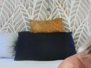 trophymilf's Live Sex Cam Show