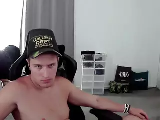 PlkKrisztian's Live Sex Cam Show