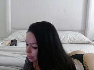 iamjuliabond