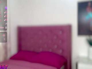 ginnabolton live webcam show