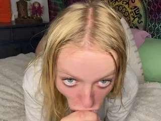 hornygirl1473 Live Webcam on CamSoda