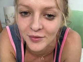 hornygirl1473 Live Webcam on CamSoda