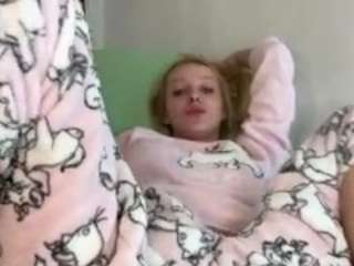 hornygirl1473 Live Webcam on CamSoda