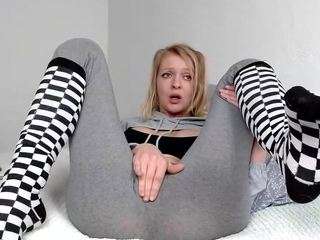 hornygirl1473 webcam