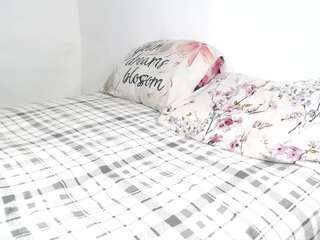 hornygirl1473 Live Webcam on CamSoda