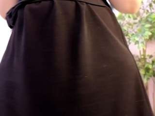 battymoll, female webcam model,  years old, on live webcam