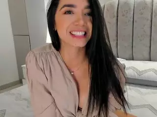 MarianaSilvaX's Live Sex Cam Show