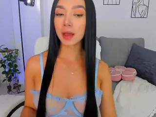 MarianaSilvaX's Live Sex Cam Show