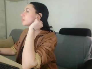 ladycarla's CamSoda show and profile