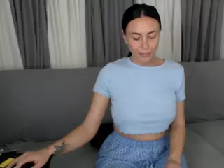 Carlalicious's Live Sex Cam Show