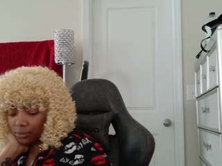 butterflybooty Live Webcam on CamSoda