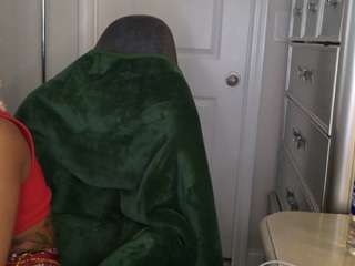 Live webcam model butterflybooty on Soda Cams