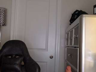 Live webcam model butterflybooty on Soda Cams